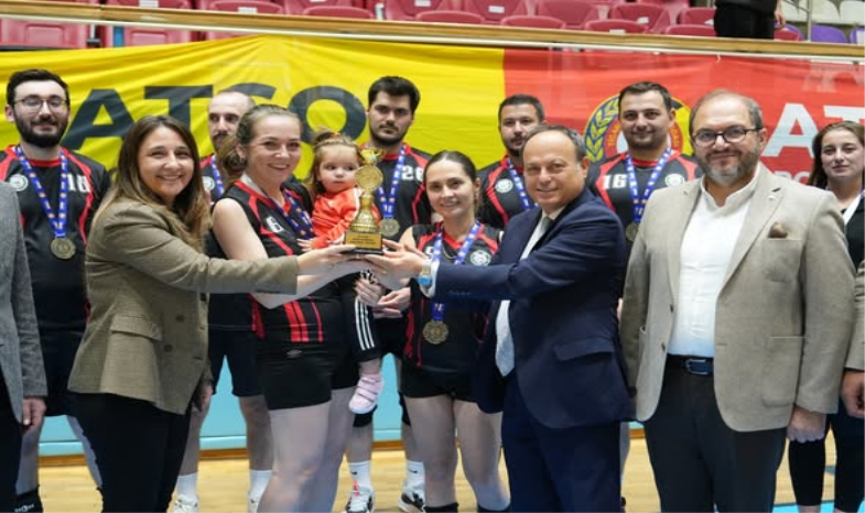 ATSO SPOR OYUNLARI VOLEYBOL MÜSABAKALARI FİNAL MAÇI OYNANDI
